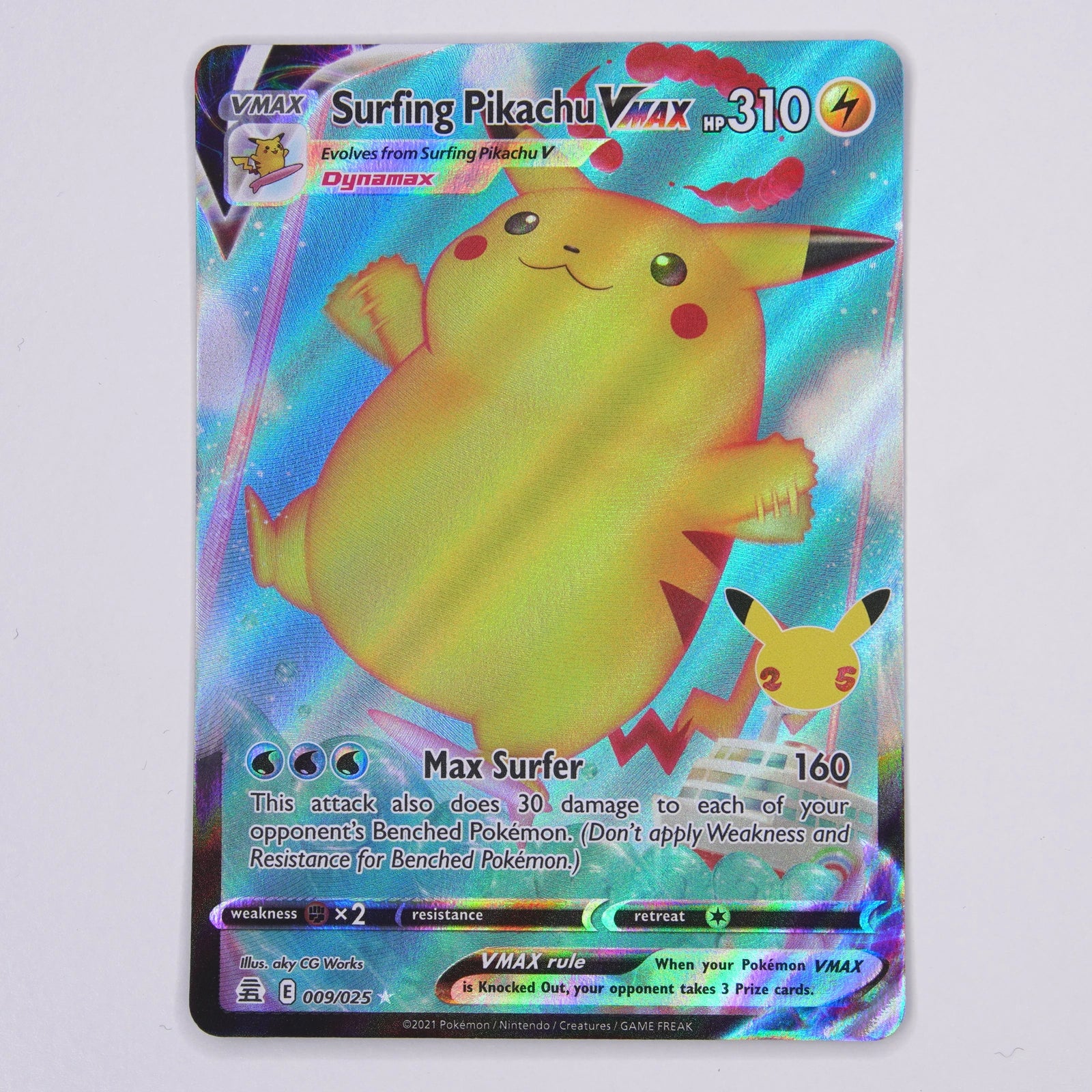 Surfing Pikachu VMAX 009/025 Celebrations VMAX Ultra Rare Pokémon TCG Englisch Near Mint Vorderseite