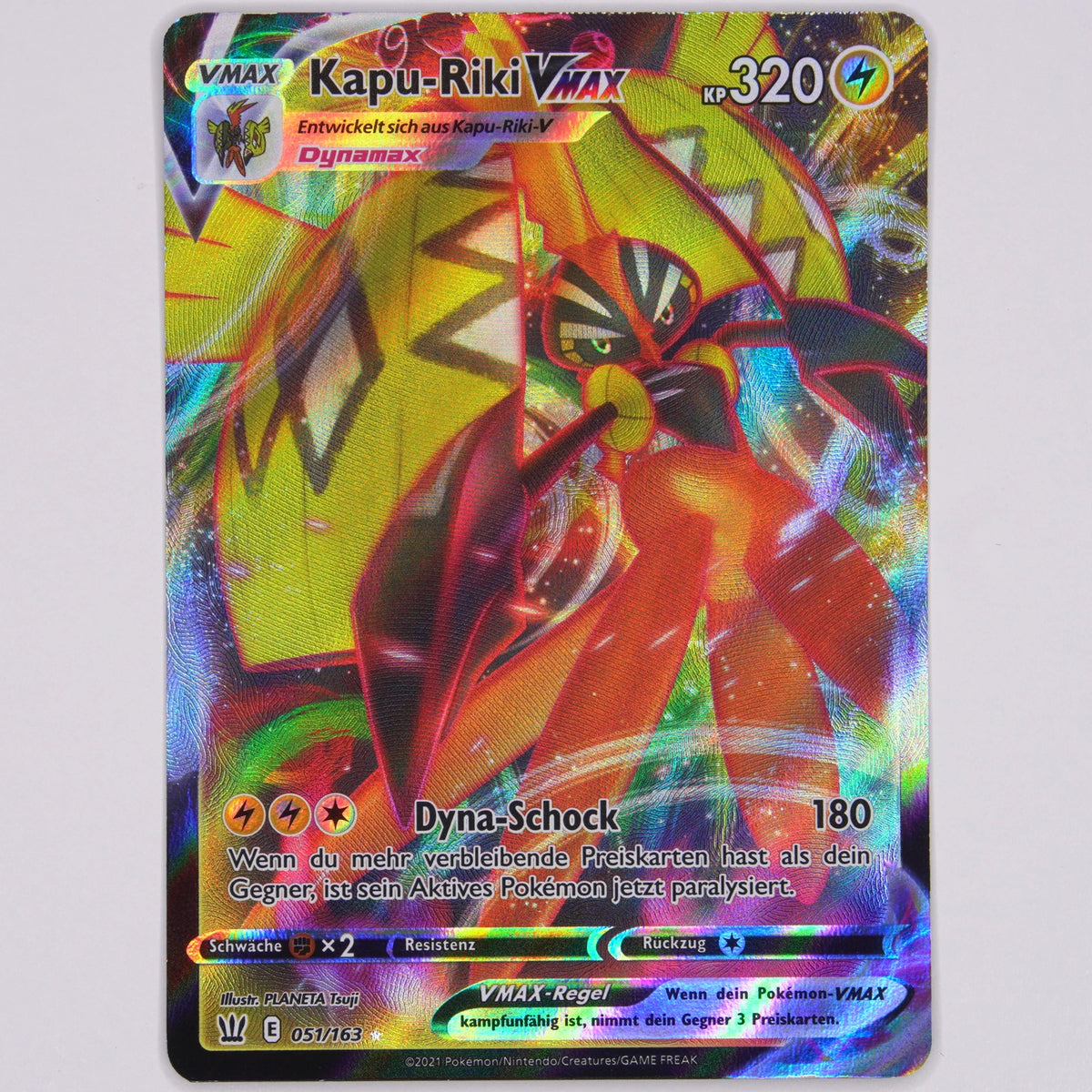 Vorderseite von Kapu-Riki VMAX 051/163 (Holo Rare VMAX) in Near Mint (Deutsch)